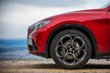 Test: Alfa Romeo Stelvio Q4 Veloce 2.2D 211Ps